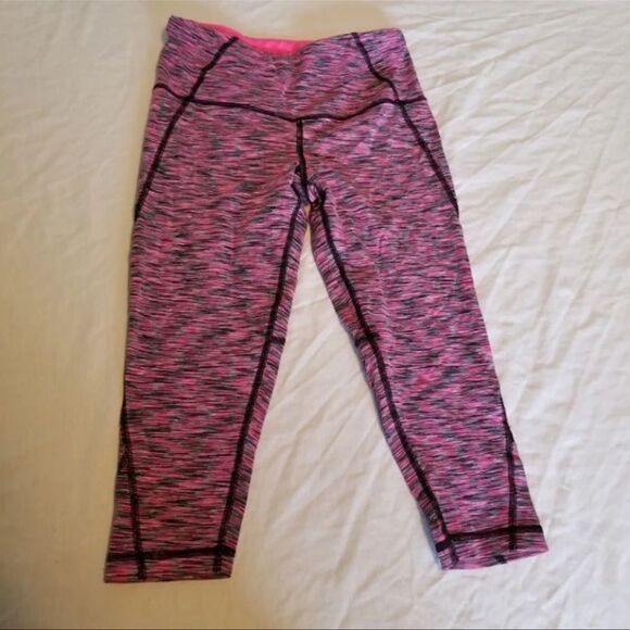 Victorias Secret Knockout 3/4 Leggings Size XS Compression VSX Sport - Picture 9 of 12